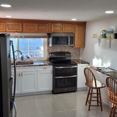 Апартаменти Near Clearwater And Tarpon Spring With Water View Холідей Екстер'єр фото